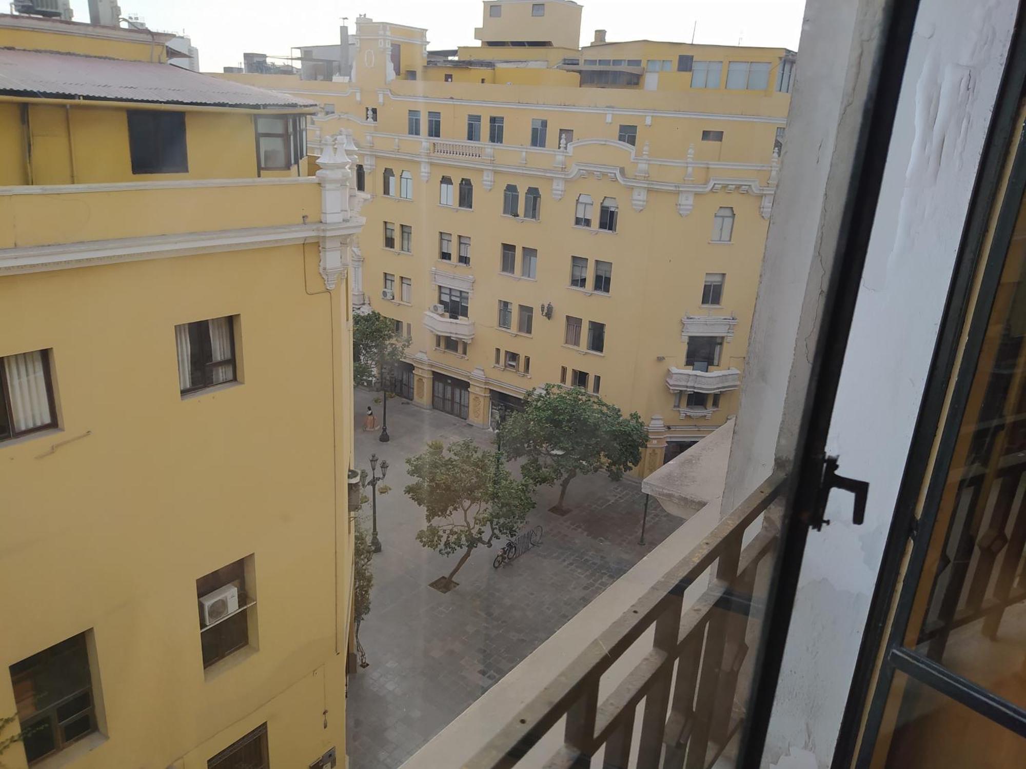 Apartamento Frente Al Palacio Gobierno Apartment Lima Bilik gambar